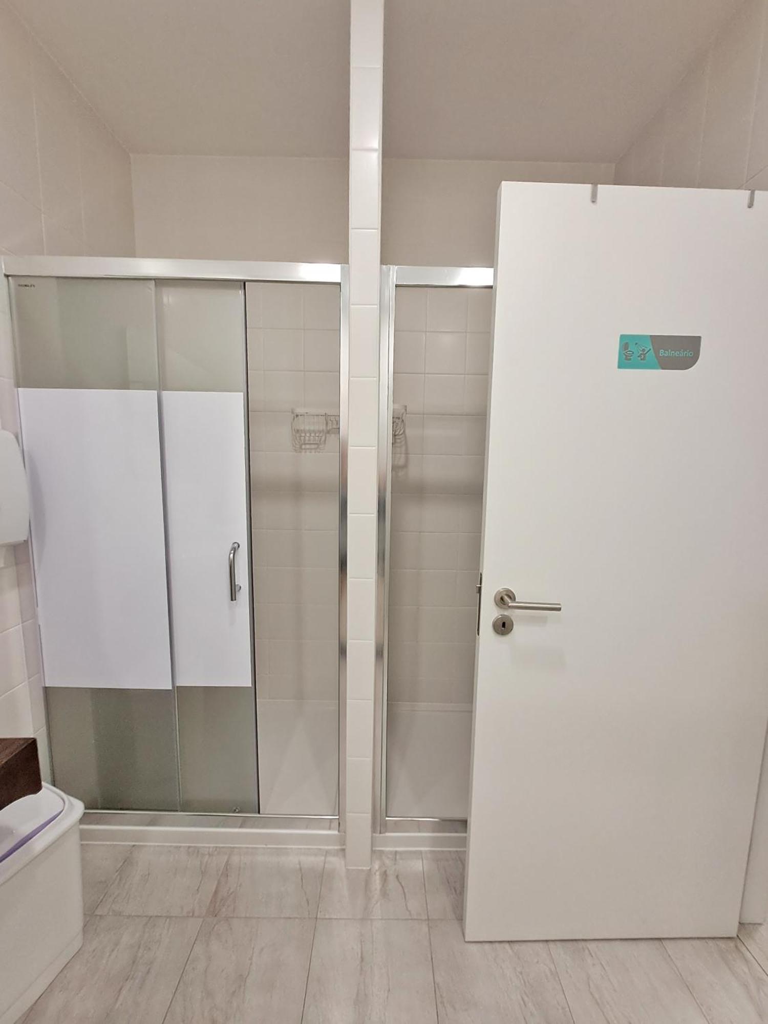 Aroucehostel Lousa  Ngoại thất bức ảnh